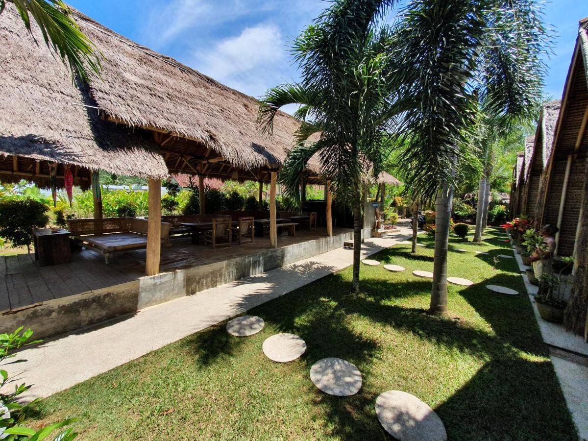 Palm Green Hotel Kuta  Екстериор снимка
