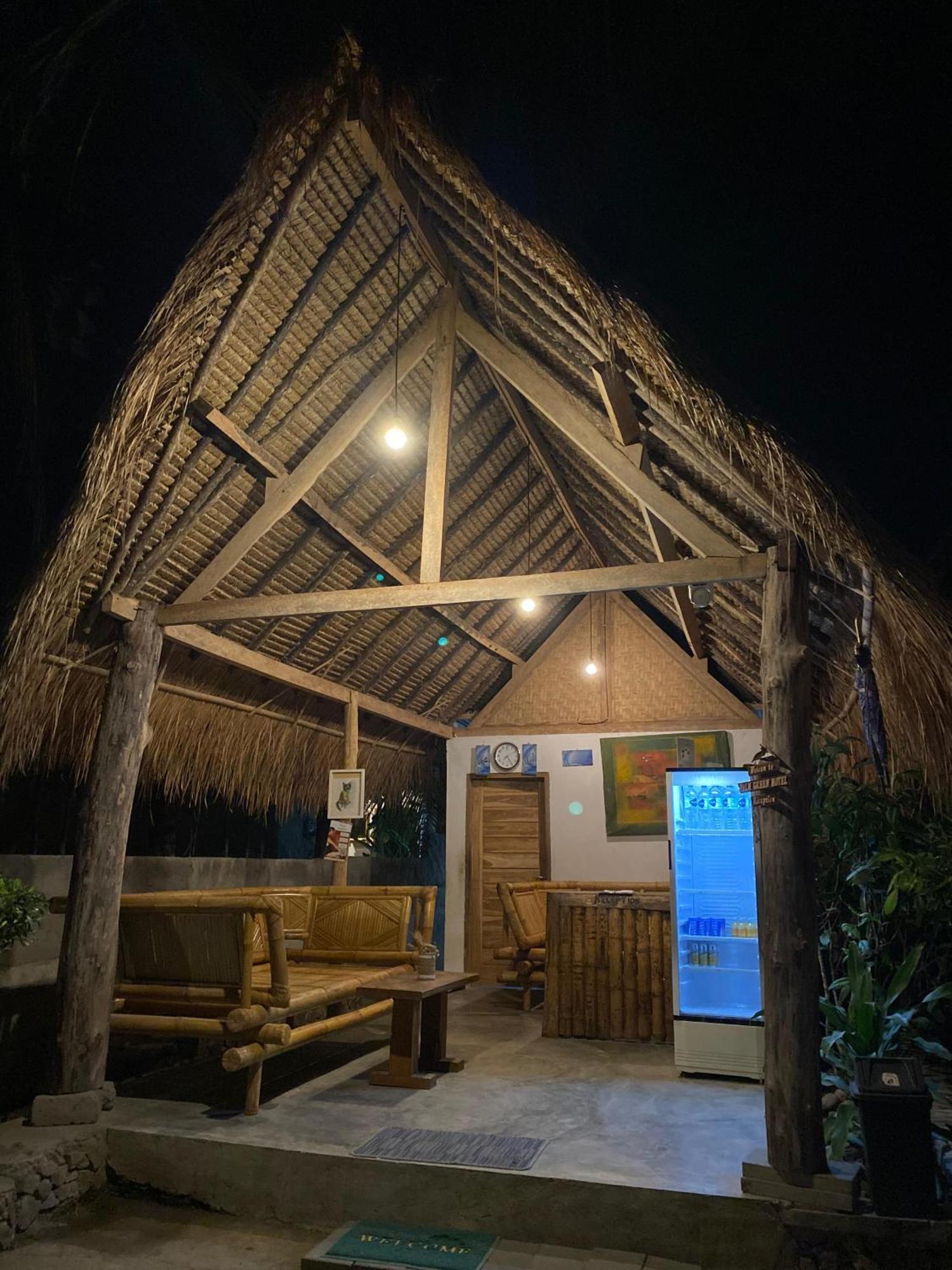 Palm Green Hotel Kuta  Екстериор снимка